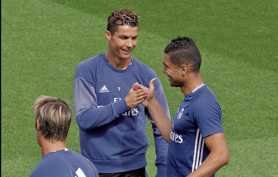 Casemiro espera que Cristiano continúe con el Real Madrid. (Foto Prensa Libre: Hemeroteca PL)