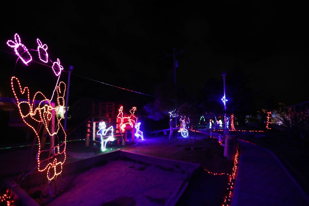 Salcajá se ilumina con 200 mil luces led al ritmo de la música de Navidad
