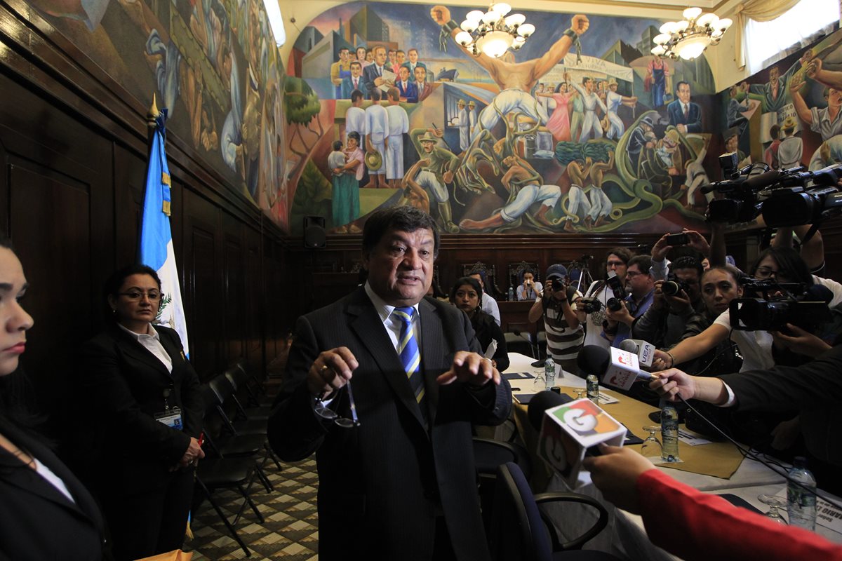 El exdiputado Baudilio Hichos está prófugo desde 2016 por el caso IGSS-Pisa-Chiquimula. (Foto Prensa Libre: Hemeroteca)