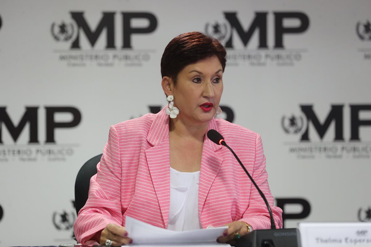 Thelma Aldana, Fiscal y Jefa del Ministerio Público (MP) en conferencia de Prensa. (Foto Prensa Libre: Érick Ávila)