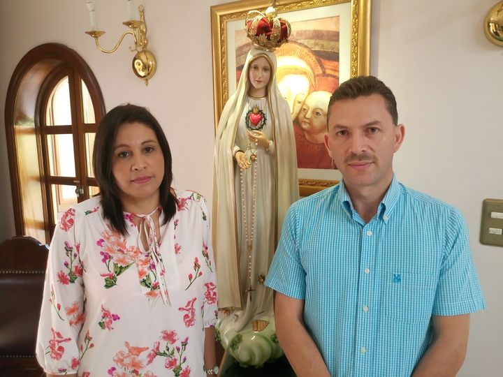 El accidente que Scarlet Calderón y Noé García tuvieron los unió más como esposos y familia. (Foto Prensa Libre: José Luis Escobar).