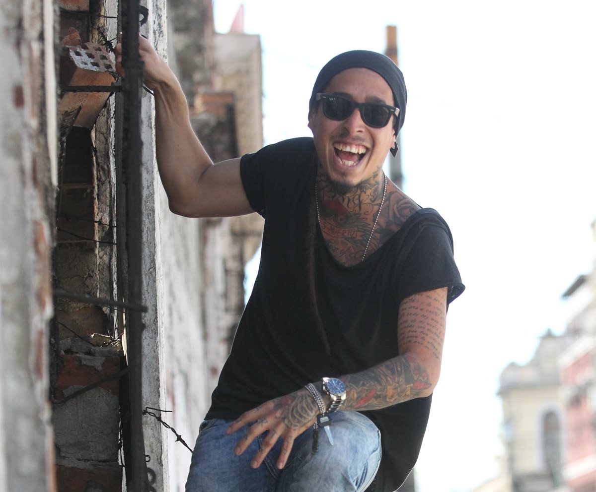 Tool es un rapero y comediante nacido en Guatemala (Foto Prensa Libre: Keneth Cruz).