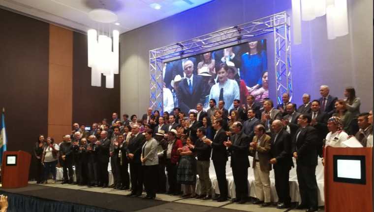 Integrantes del Frente Ciudadano contra la Corrupción. (Foto Prensa Libre: Geovanni Contreras)
