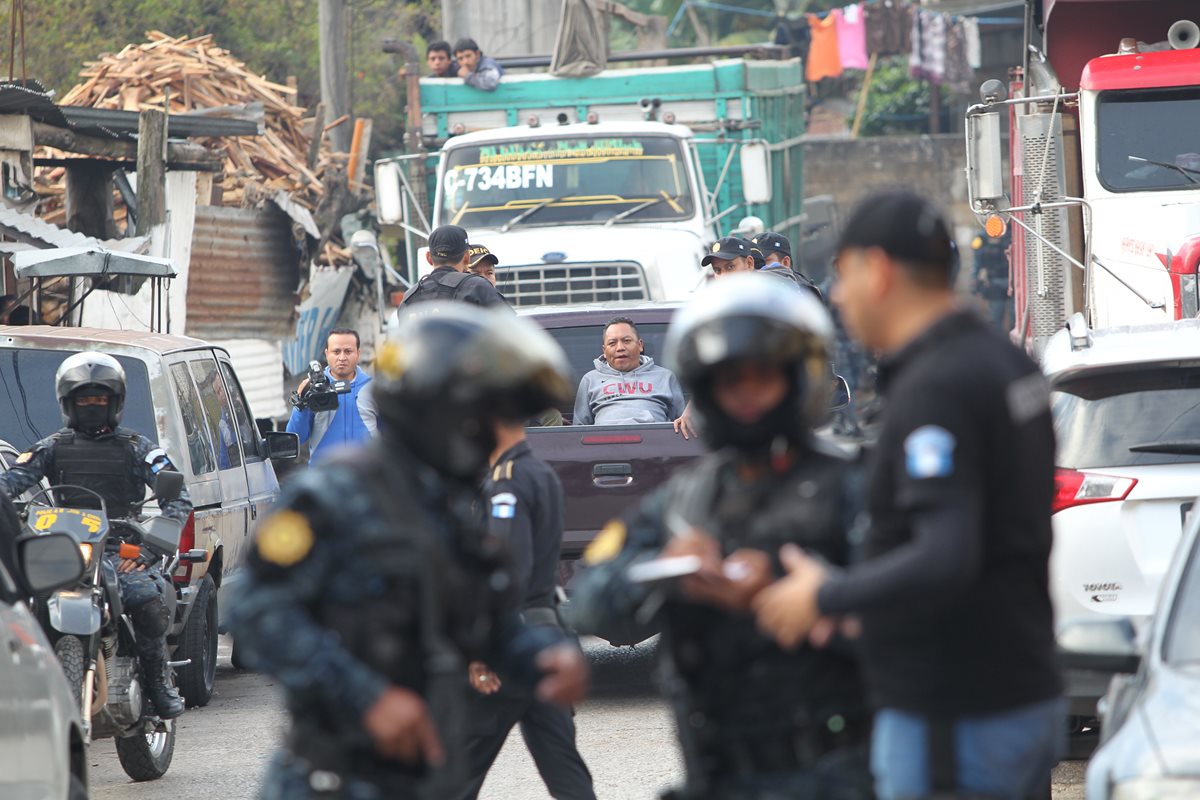 Unidades especializadas de la PNC participaron en los operativos contra las extorsiones. (Foto Prensa Libre: Hemeroteca PL)