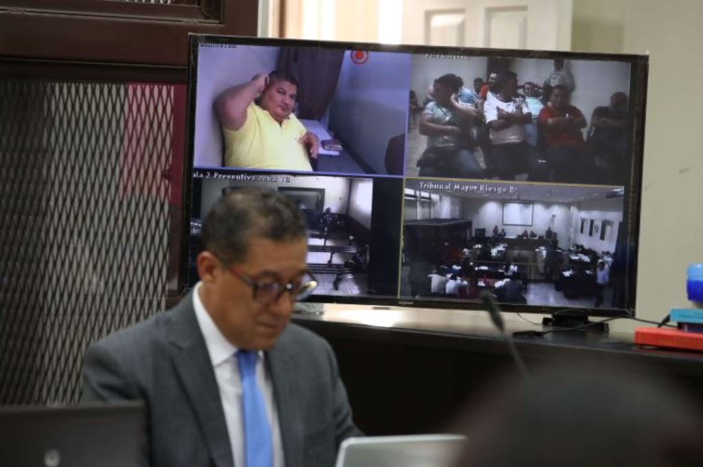 Eduardo Villatoro Cano, alias Guayo, supuesto narcotraficante, comparece en el juicio por videoconferencia. (Foto Prensa Libre: Hemeroteca PL)