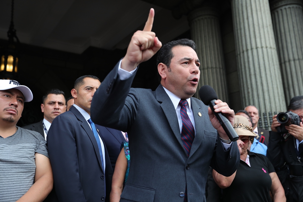 El MP presentó un amparo ante la CC para revocar la decisión de la CSJ de rechazar una petición de antejuicio contra el presidente Jimmy Morales. (Foto Prensa Libre: Hemeroteca PL)