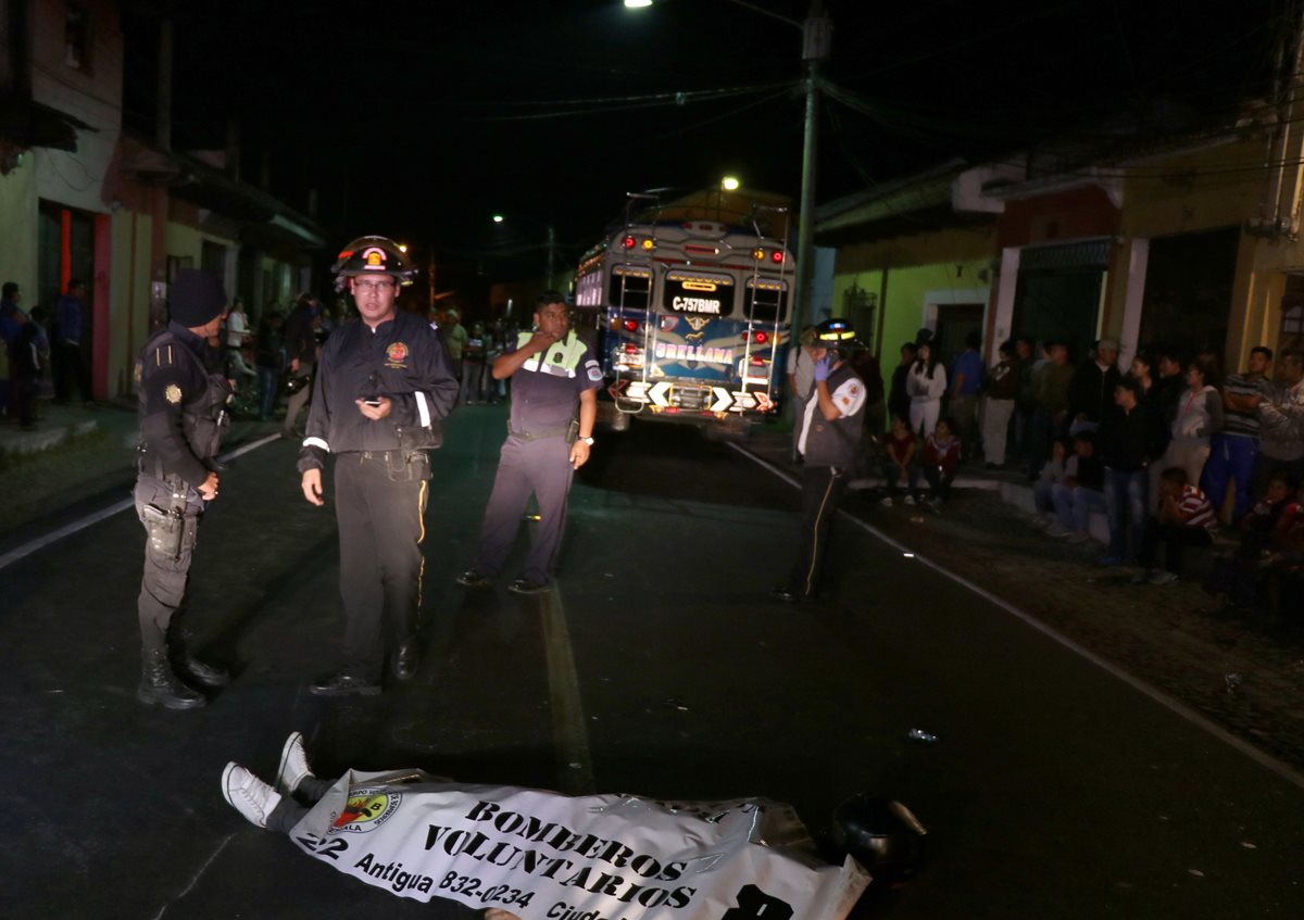 Lugar donde murió Manuel Adolfo Juárez Ruiz en Antigua Guatemala. (Foto Prensa Libre: Renato Melgar).