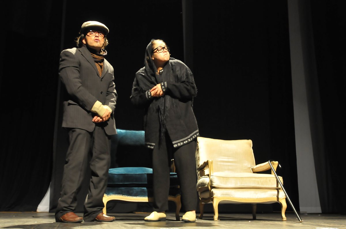El musical presenta escenas cotidianas, y es dirigida por el mexicano Ricardo Díaz. (Foto Prensa Libre: Ana Lucía Ol)