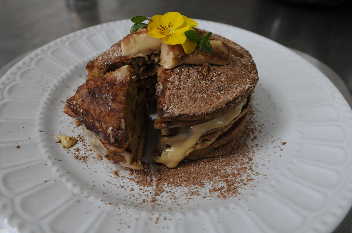 Deliciosos panqueques de café con crema de tiramisú. (Foto Prensa Libre, Brenda Martínez)