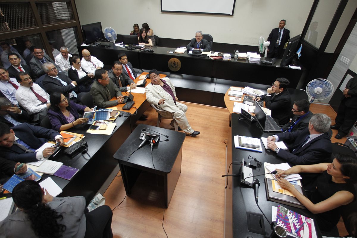 Sala de Mayor Riesgo B, en el nivel 14 de la Torre de Tribunales. (Foto Prensa Libre: Hemeroteca PL)