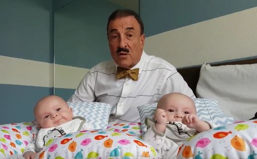 Diputado Fernando Linares Beltranena de 69 años, presentó a sus hijos recién nacidos. (Foto Prensa Libre: Facebook Fernando Linares)