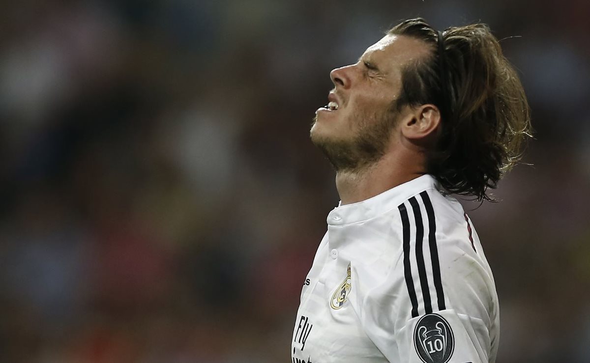 Gareth Bale sigue sufriendo de lesiones, lo cual lo ha convertido en irregular. (Foto Prensa Libre: AFP)