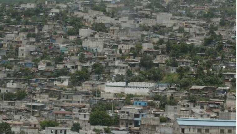 La Ciudad de Guatemala creció de forma desordenada, según urbanistas. (Foto Prensa Libre: Hemeroteca)