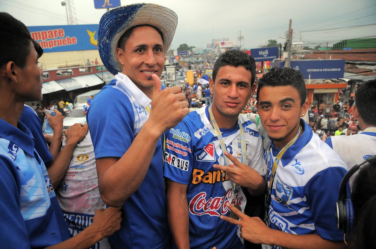 Zalazar ya sabe lo que es ser campeón en el futbol nacional tras conquistar el Clausura 2016 con Suchitepéquez. (Foto Prensa Libre: Hemeroteca)