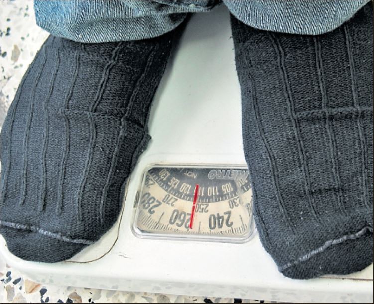 Adolescentes con obesidad pueden padecer trastornos alimenticios como anorexia y bulimia. (Foto Prensa Libre: Hemeroteca PL)
