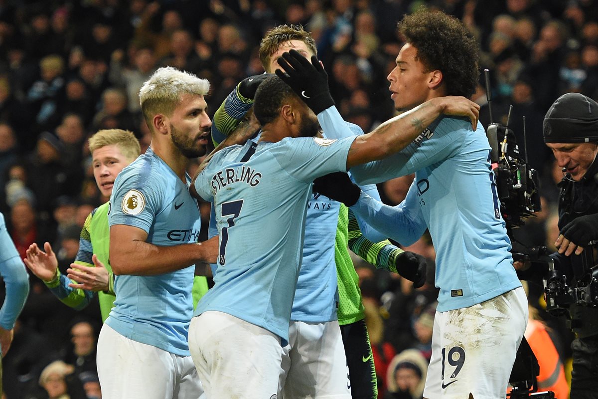 El Manchester City sueña con revalidar el título de la Premier League. (Foto Prensa Libre: AFP)