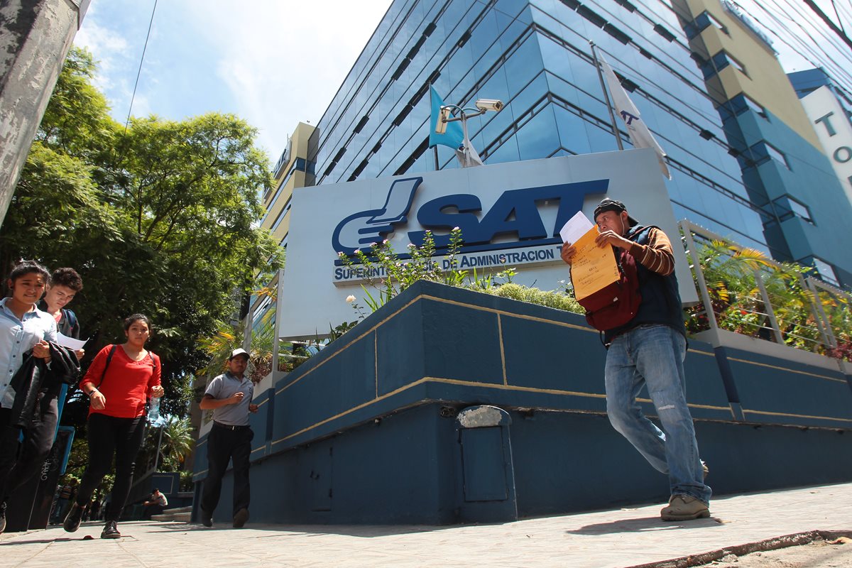 Mayacero, S.A., pagó a la SAT Q17 millones 475 mil 026.14 por haber defraudado al fisco. (Foto Prensa Libre: Hemroteca PL)
