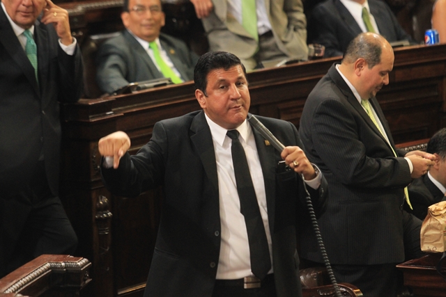 El diputado Estuardo Galdámez es denunciado por agresiones. (Foto Prensa Libre: Hemeroteca PL)