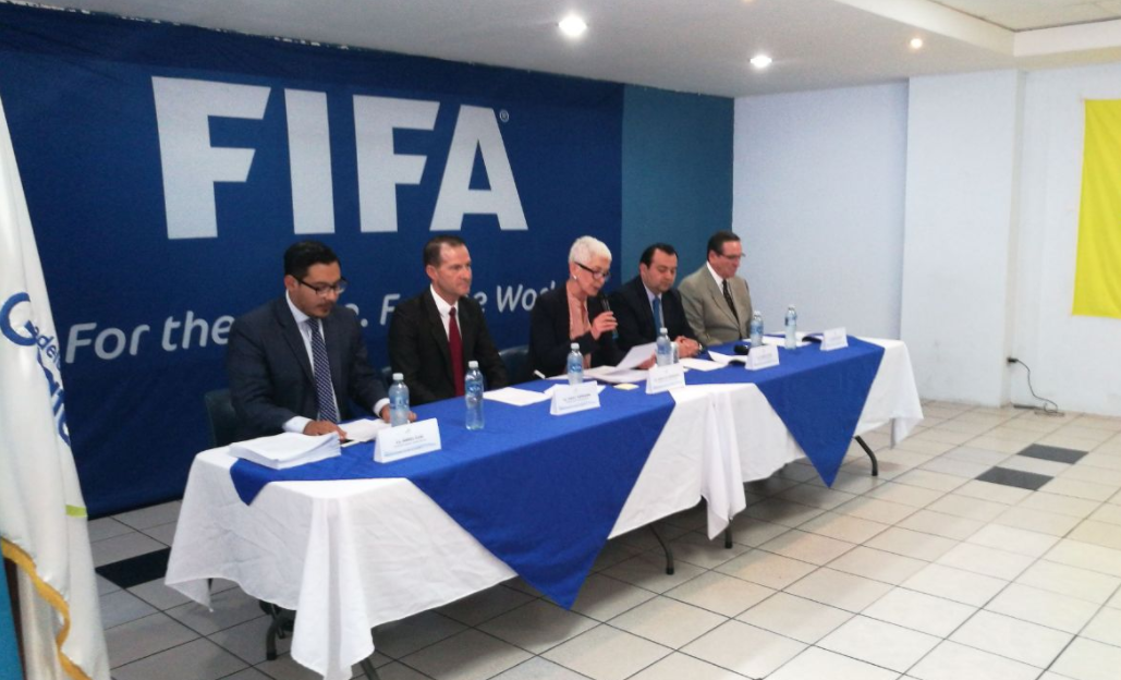 El Comité de Regularización de la Fedefut presentó su renuncia solicitada por la Fifa. (Foto Prensa Libre: Milton Meléndez)