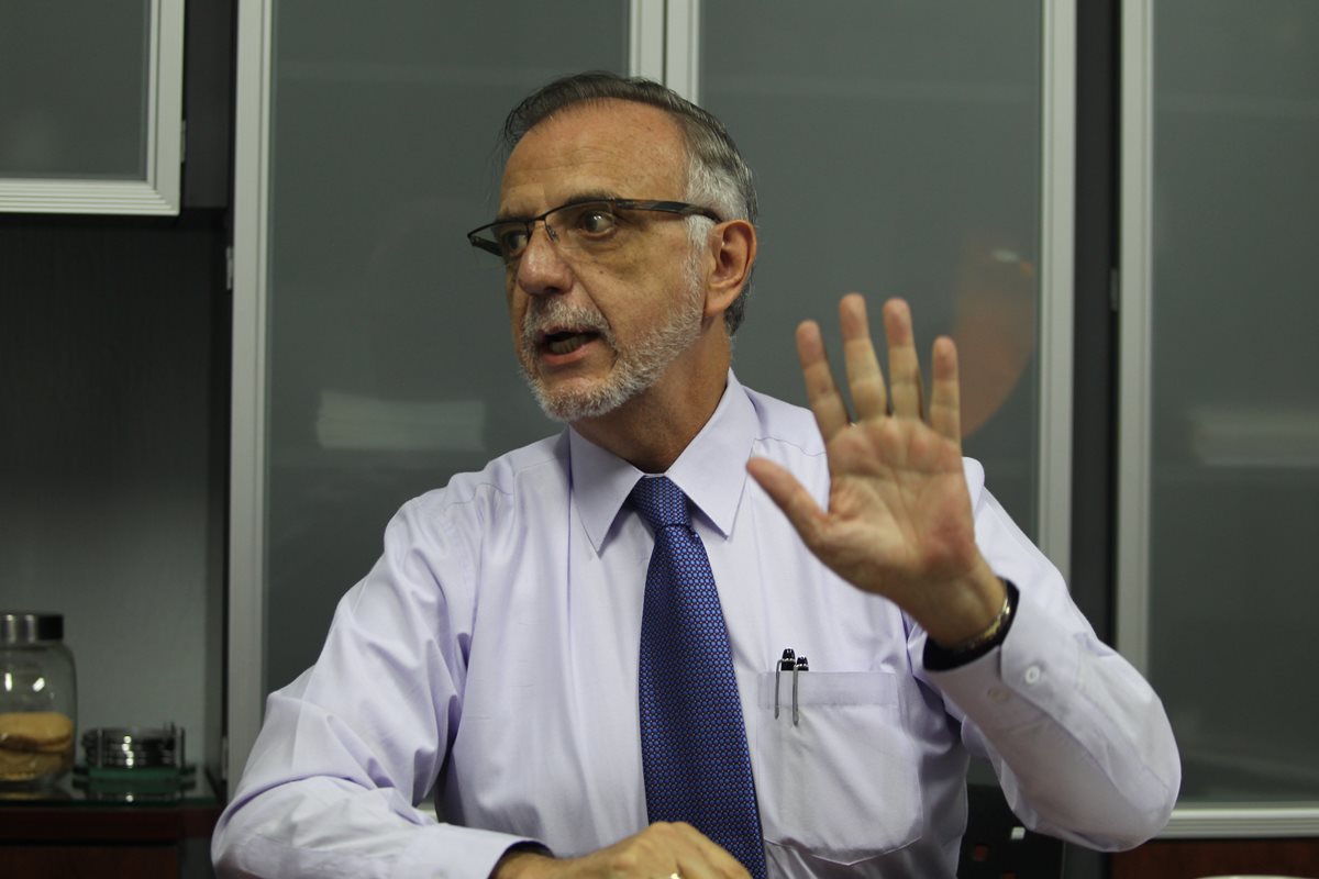 Iván Velásquez, jefe de la Cicig, está consciente de la “campaña feroz” contra él, de sectores y mafias afectadas por las investigaciones. (Foto Prensa Libre: Erick Avila)