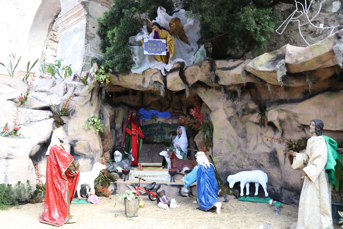 Nacimiento muestra el contexto en el que nació Jesús, según la Biblia. (Foto Prensa Libre: Julio Sicán).