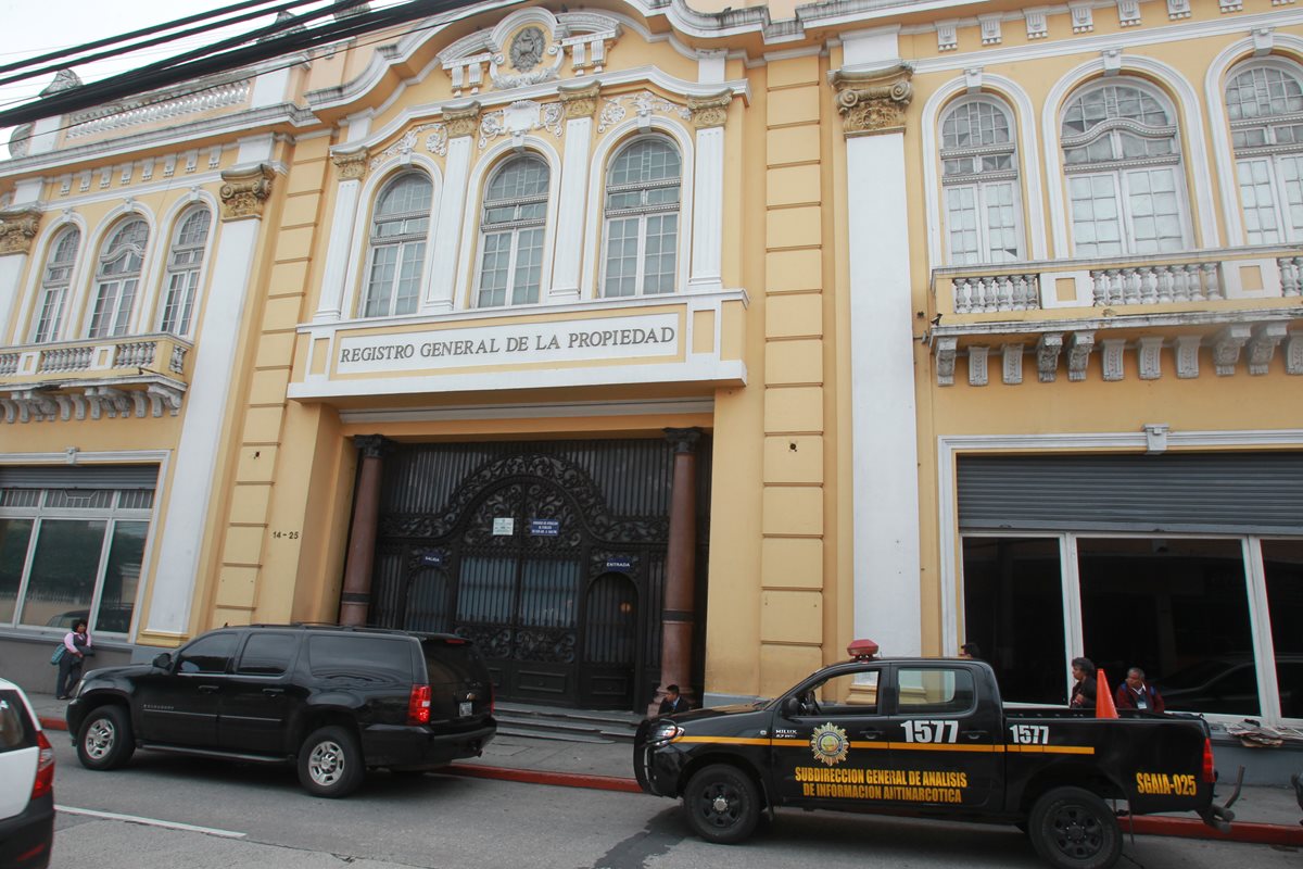 El Registro General de la Propiedad está en el ojo de la justicia por casos de corrupción. (Foto Prensa Libre: Hemeroteca)