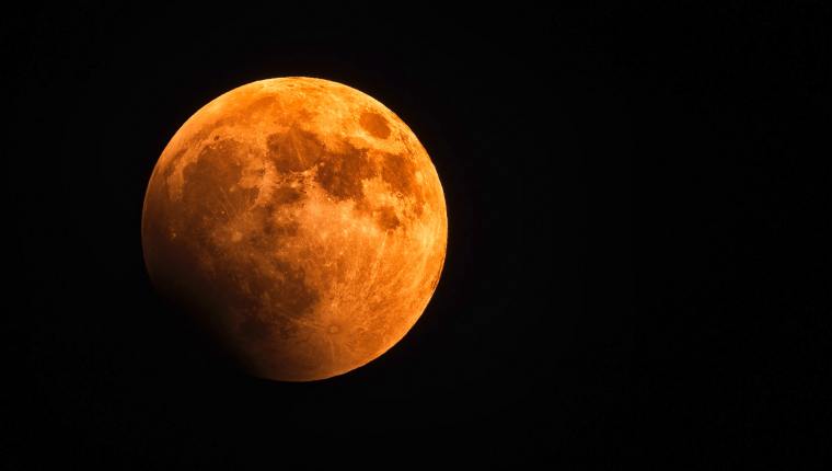 La Luna de Sangre y la Superluna es un evento astronómico de gran atractivo visual. (Foto Prensa Libre: Google)
