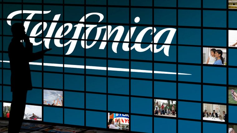 El pasado martes Telefónica reconoció en un comunicado enviado a la CNMV que estaba negociando la venta de sus activos en Centroamérica. (Foto Prensa Libre: Hemeroteca)