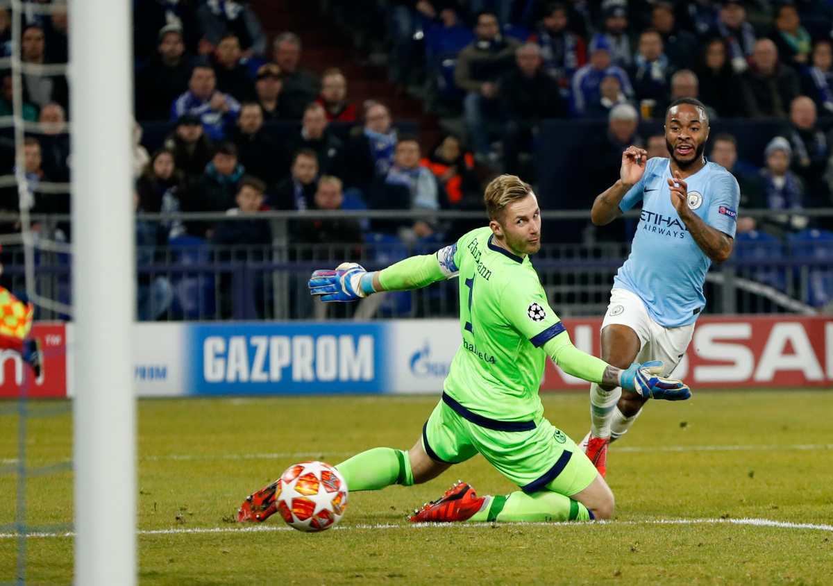 Raheem Sterling le da la victoria al Manchester City en su visita al Schalke