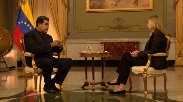 Según Maduro, la BBC y los medios occidentales "son acríticos con las mentiras que hay sobre Venezuela".  FOTO:BBC