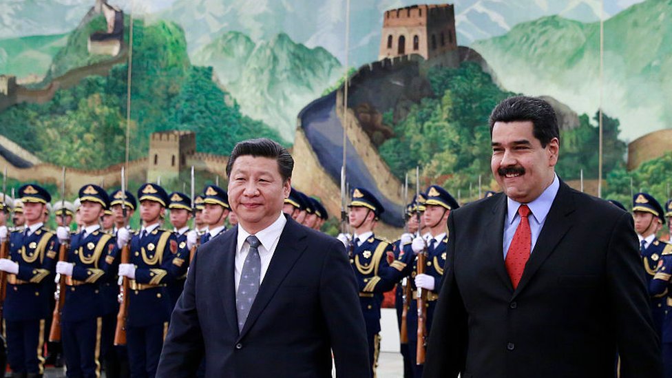 La relación entre Xi y Maduro se remonta a la época de Chávez, cuando el actual presidente venezolano era el canciller. GETTY IMAGES