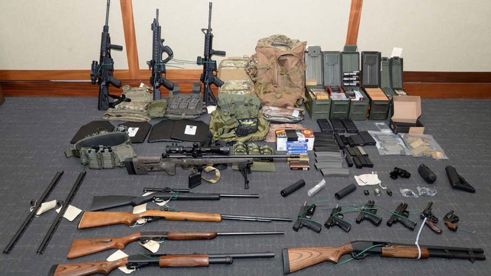 Múltiples armas y municiones fueron encontradas en la casa de Christopher Paul Hasson en Silver Spring, EE. UU. REUTERS