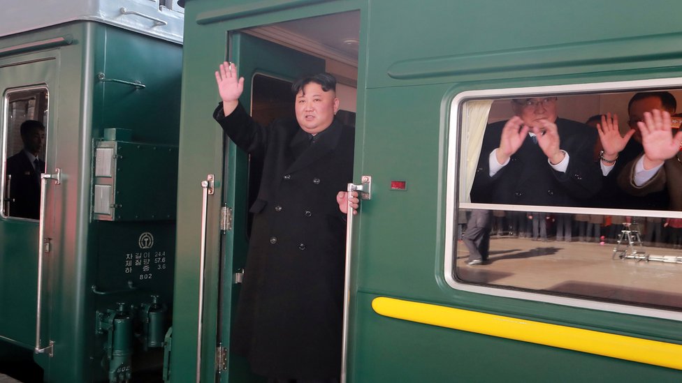 Kim Jong-un partió la tarde del sábado de Corea del Norte hacia Vietnam. FOTO:REUTERS