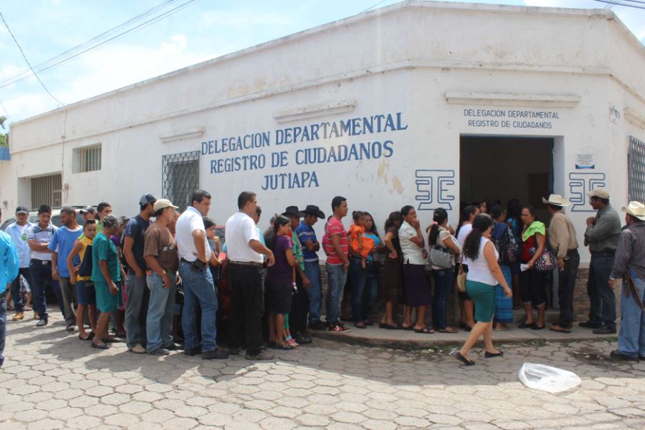 Los mayores de edad con DPI pueden empadronarse para votar. (Foto Prensa Libre: Hemeroteca PL)