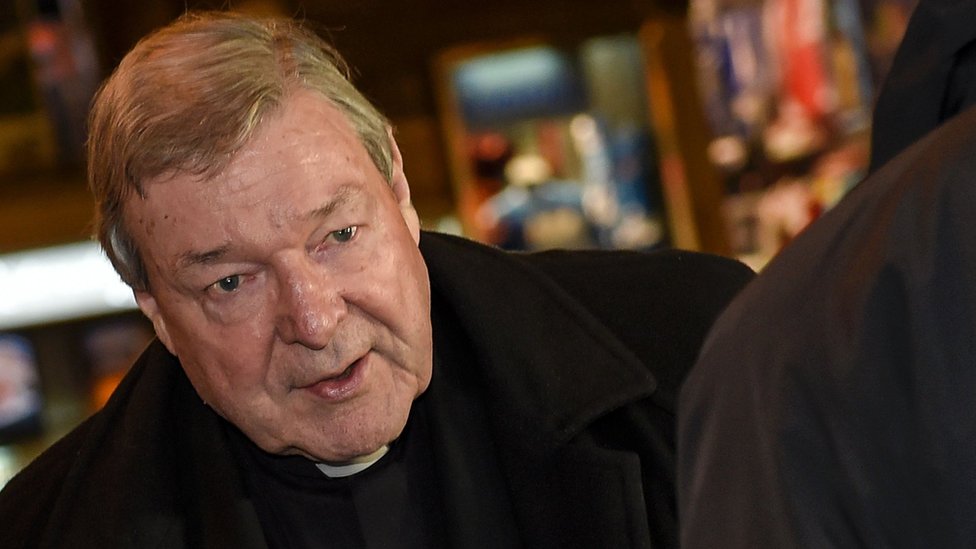 Antes de su condena, Pell rindió testimonio desde Roma, durante las investigaciones sobre abuso sexual por sacerdotes en Australia. Foto:Getty Images