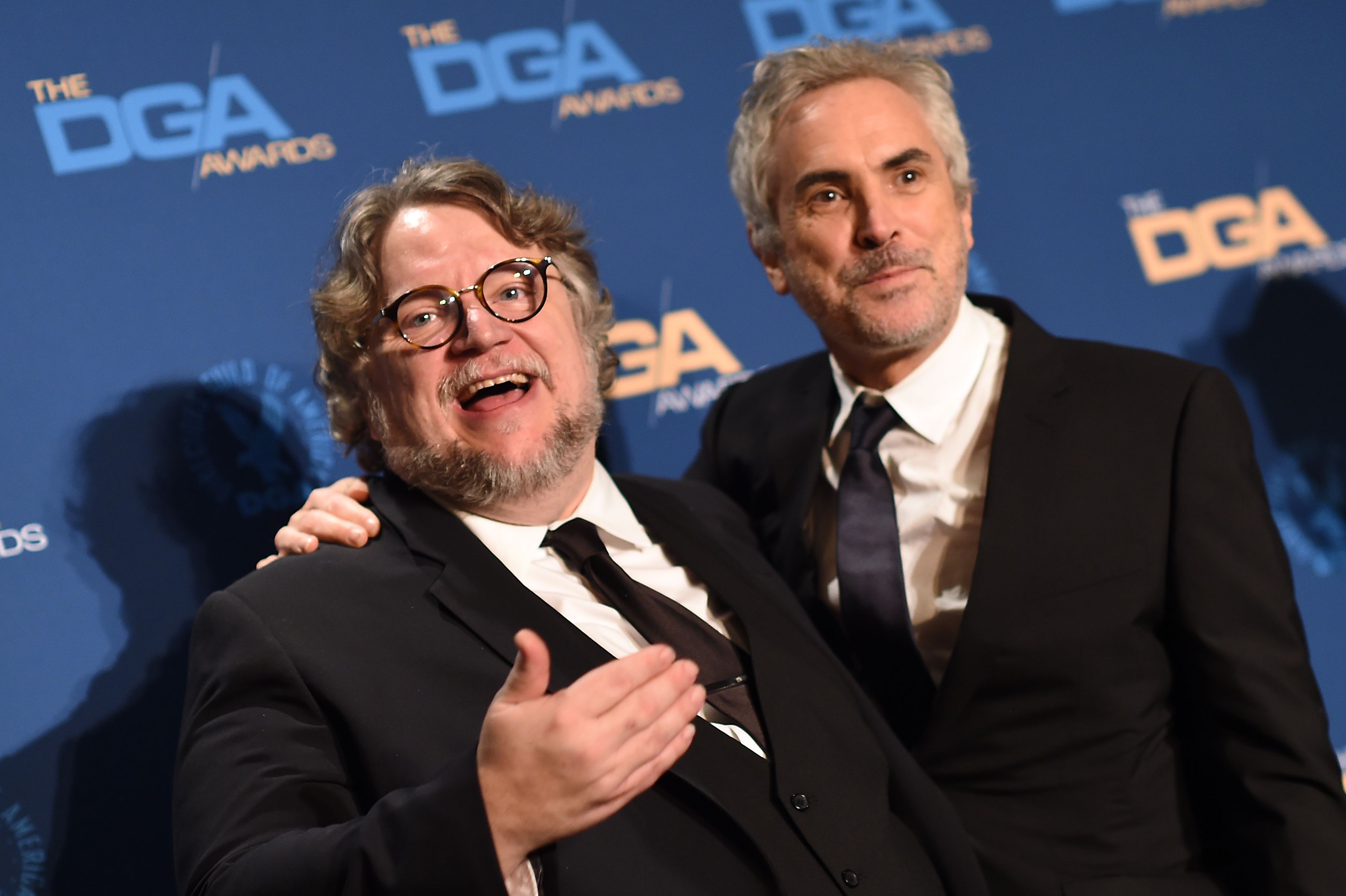 Guillermo del Toro y Alfonso Cuarón expresaron su descontento con la decisión de la Academia del Cine. (Foto Prensa Libre:  AFP)