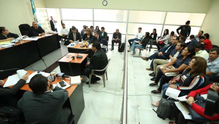 El debate del caso Botín en el Registro de la Propiedad se realizó en el primer nivel de la Torre de Tribunales. (Foto Prensa Libre: Esbin García)
