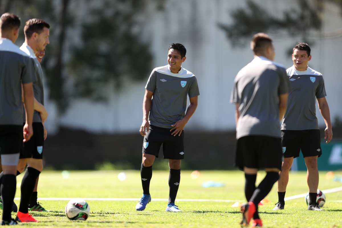 “La Joya” Sequén espera ganarse la confianza del técnico Claverí para jugar contra El Salvador