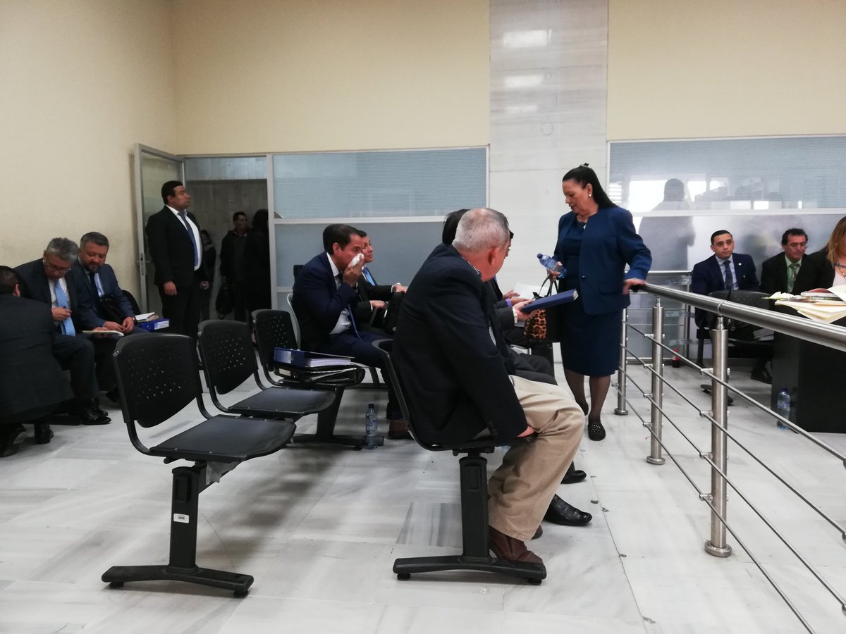 La audiencia de primera declaración contra ocho diputados se realizó en el Juzgado Quinto Penal. (Foto Prensa Libre: Hemeroteca PL)