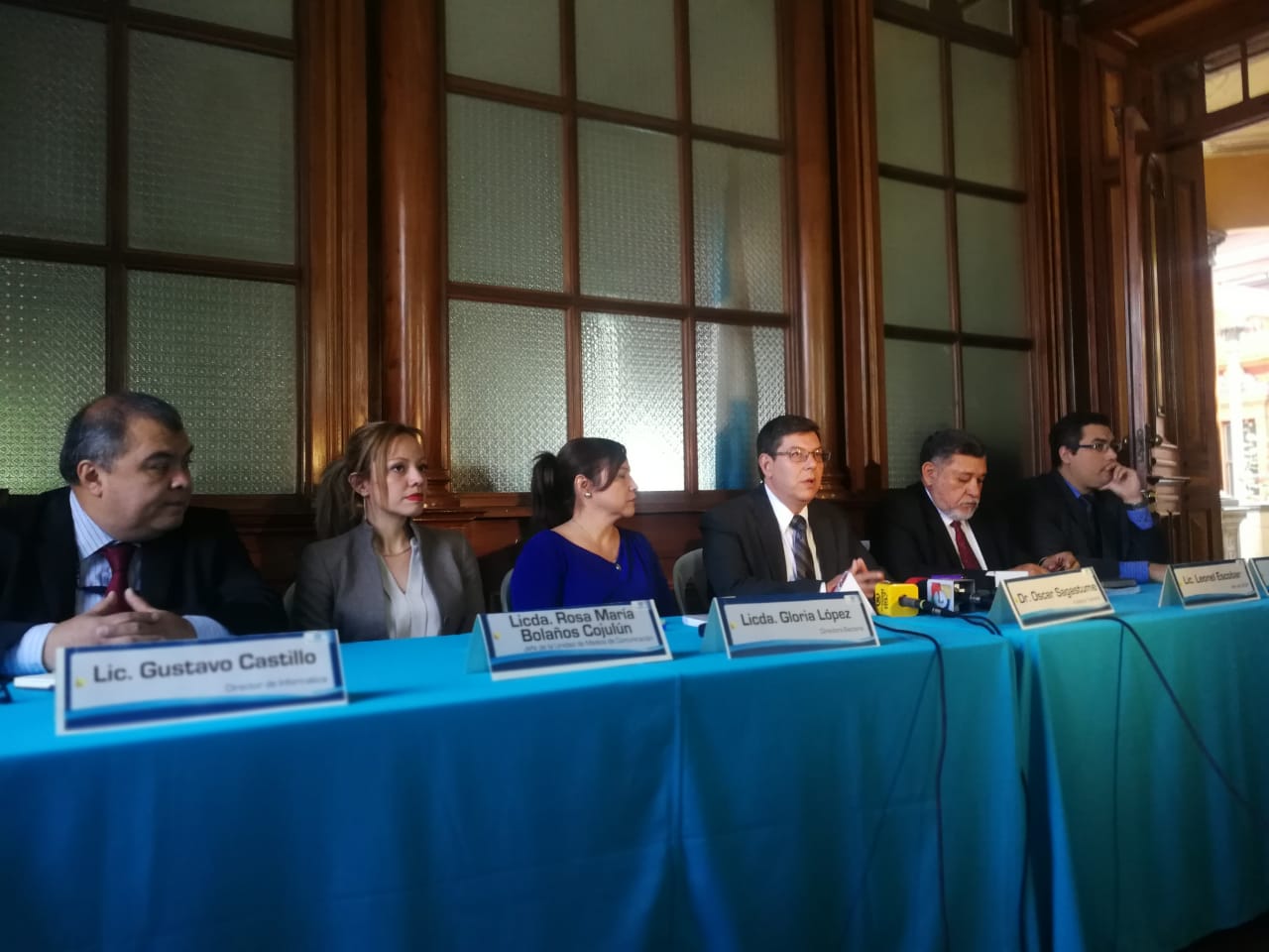 Directores de las unidades del TSE dan conferencia de prensa.(Foto Prensa Libre: Andrea Orozco)