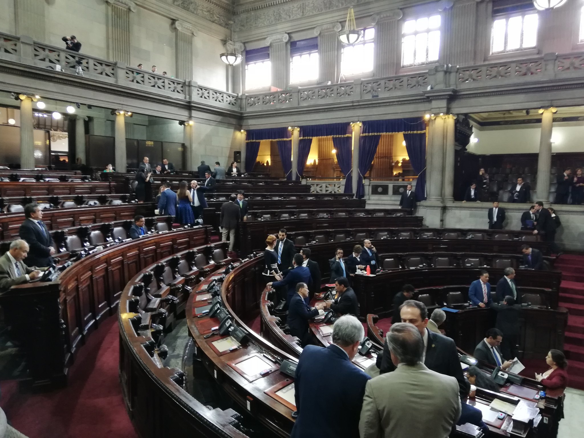 Los diputados no lograron la aprobación del préstamo Crecer Sano y este probablemente se perderá. (Foto Prensa Libre: Carlos Álvarez)