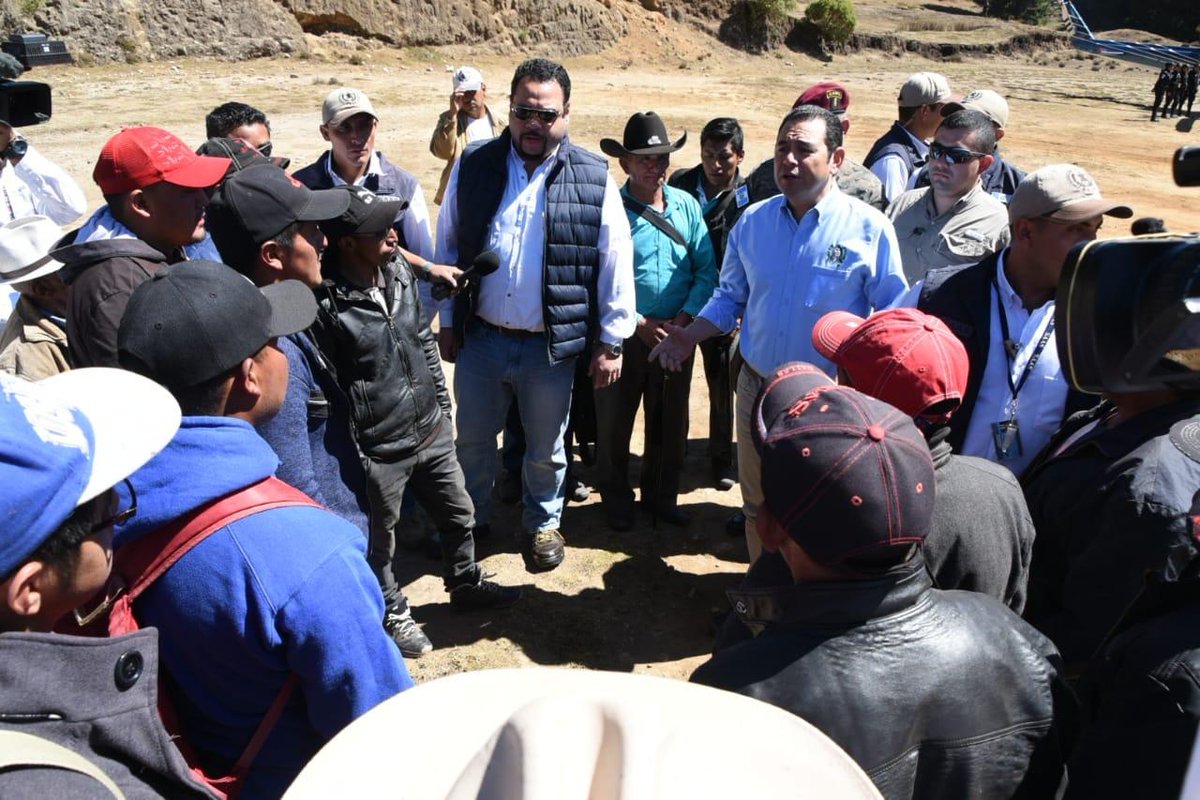 Presidente Jimmy Morales visitó Totonicapán el martes, donde habló que Guatemala había sido admitida a la Ocde, lo cual es impreciso. (Foto Prensa Libre: Gobierno de Guatemala)