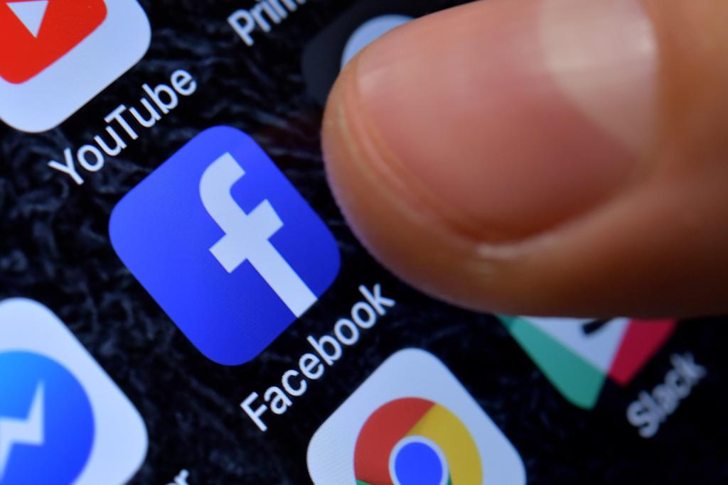 En 2019, los usuarios de Facebook tendrán la posibilidad de limpiar su historial y eliminar sus datos de esta red social. (Foto Prensa Libre: EFE) 