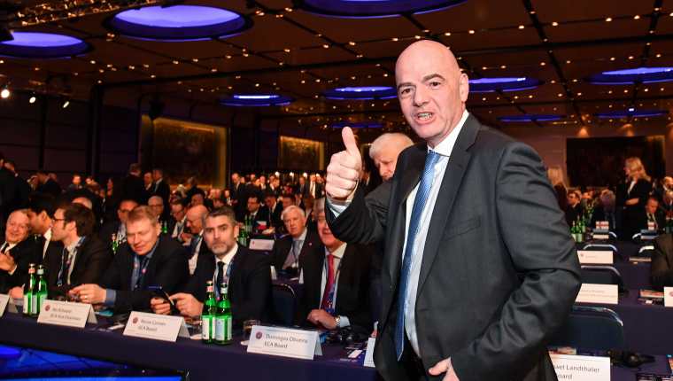 Gianni Infantino, presidente de la FIFA. (Foto Prensa Libre: AFP)