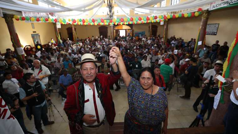 Pablo Ignacio Ceto Sánchez y Blanca Estela Colop Alvarado fueron proclamados como candidatos a la presidencia y vicepresidencia por el partido URNG. (Foto Prensa Libre: Esbin García).                                      