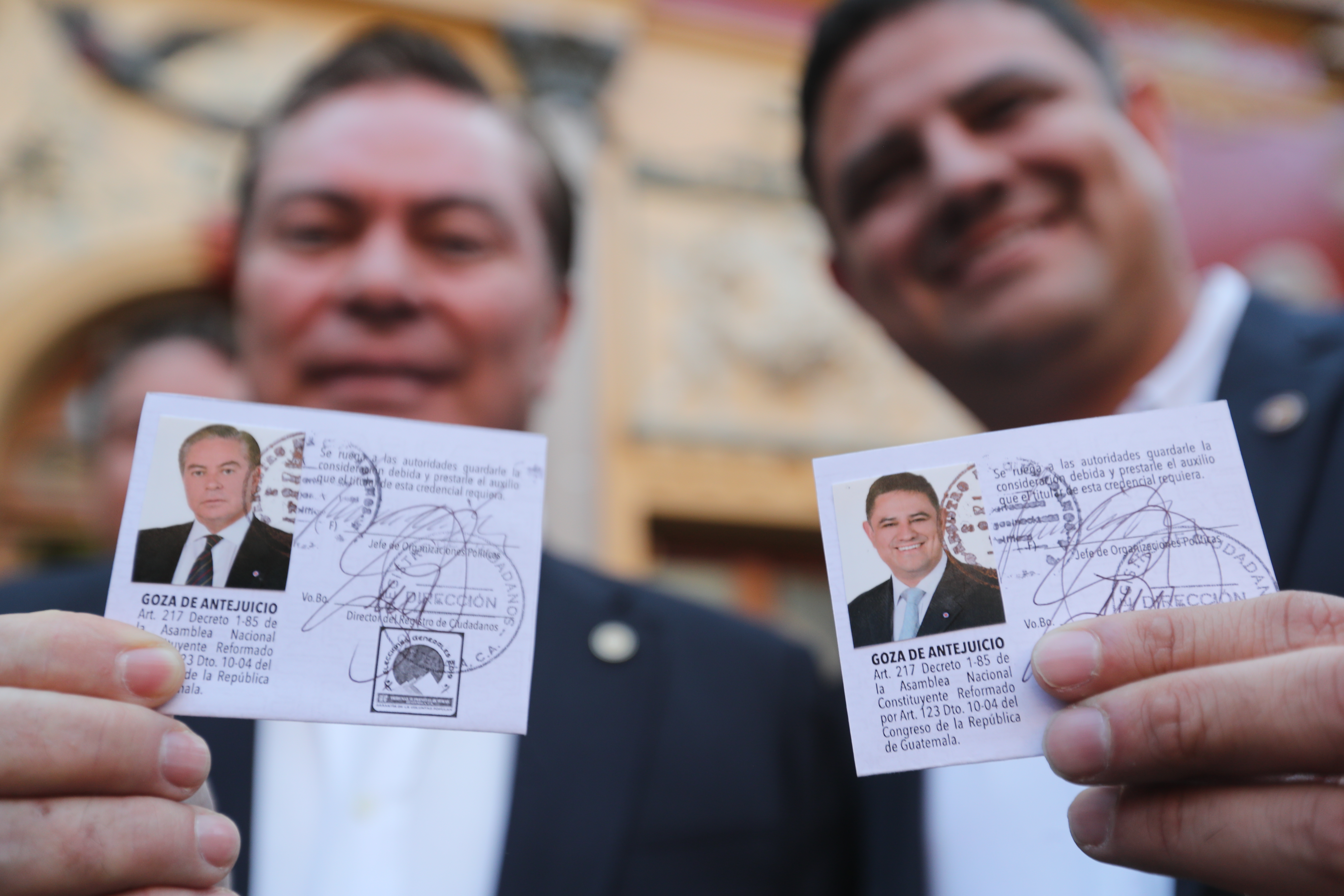Javier Castillo, Mario Estrada, recibieron sus credenciales el 15 de febrero. Ahora, esa candidatura queda revocada. (Foto Prensa Libre: Erick Avila)
