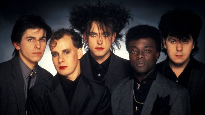 Andy Anderson (segundo a la izq.), se incorporó a The Cure en 1983. (Foto Prensa Libre: Getty Images)