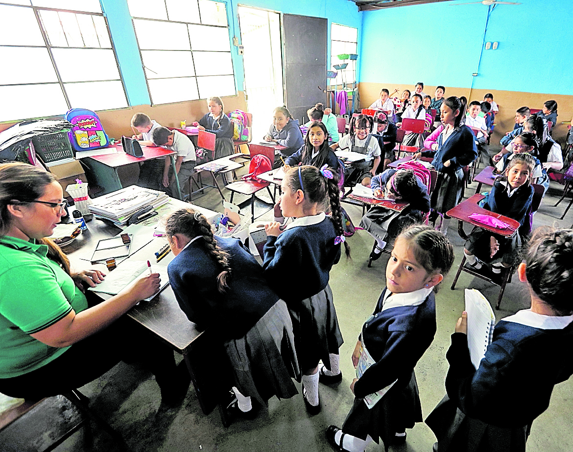 Estudiantes de distintos niveles de todos los sectores se someterán este año a varias evaluaciones. (Foto Prensa Libre: Hemeroteca PL)