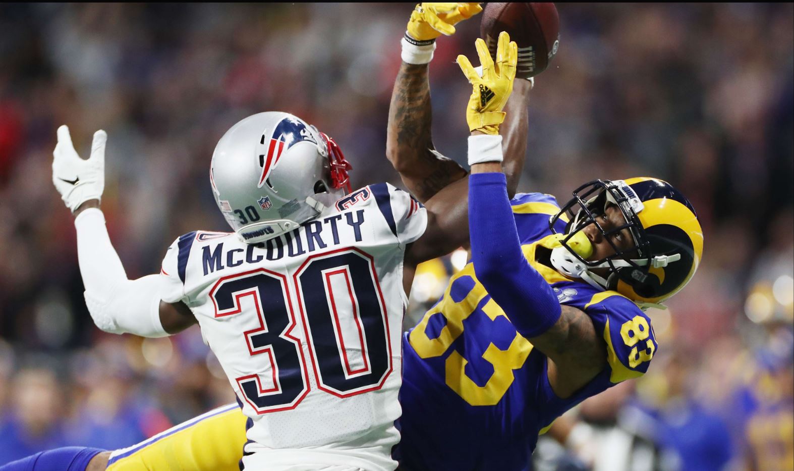 New England Patriots y Los Angeles Rams disputan el Super Bowl LIII. (Foto Prensa Libre AFP)