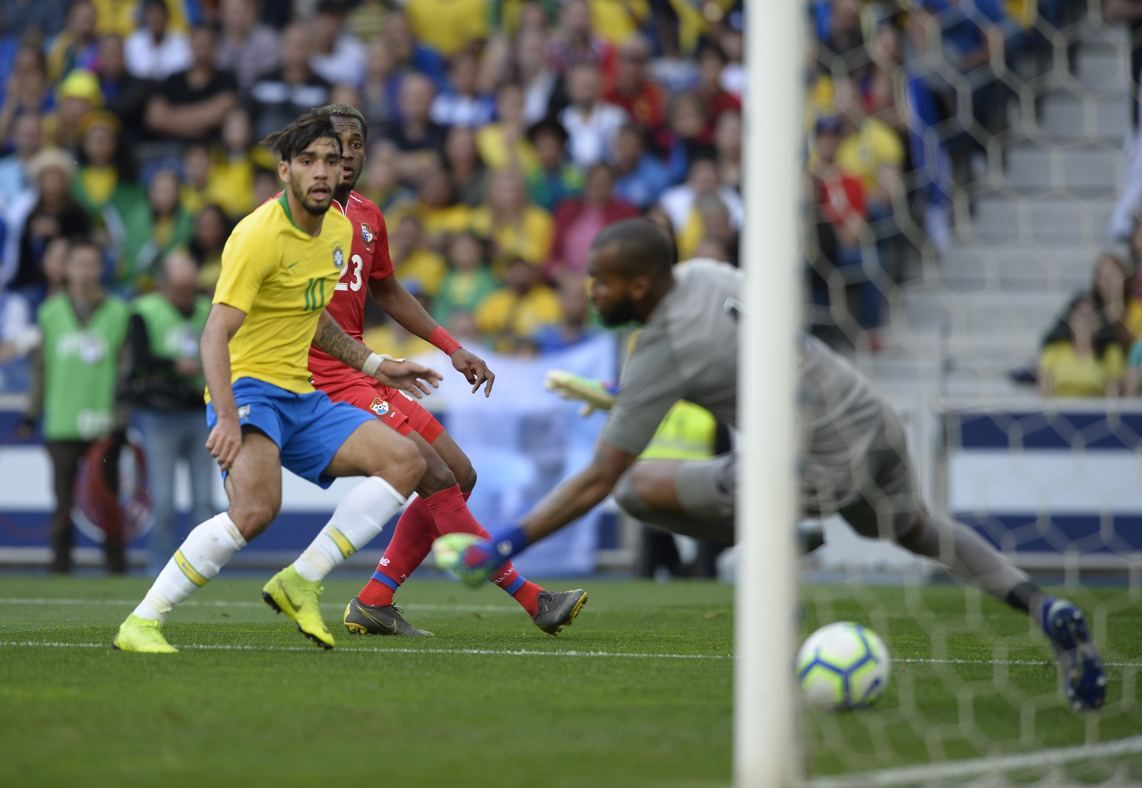 Lucas Paquetá anotó el único tanto de la selección brasileña. (Foto Prensa Libre: AFP)